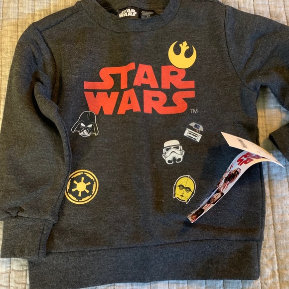 Other - BNWT Star Wars Sweatshirt